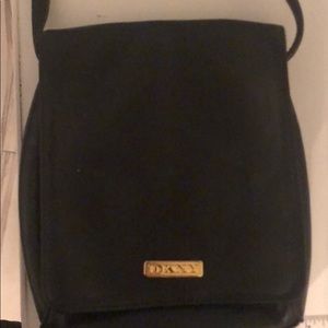 Dkny purse